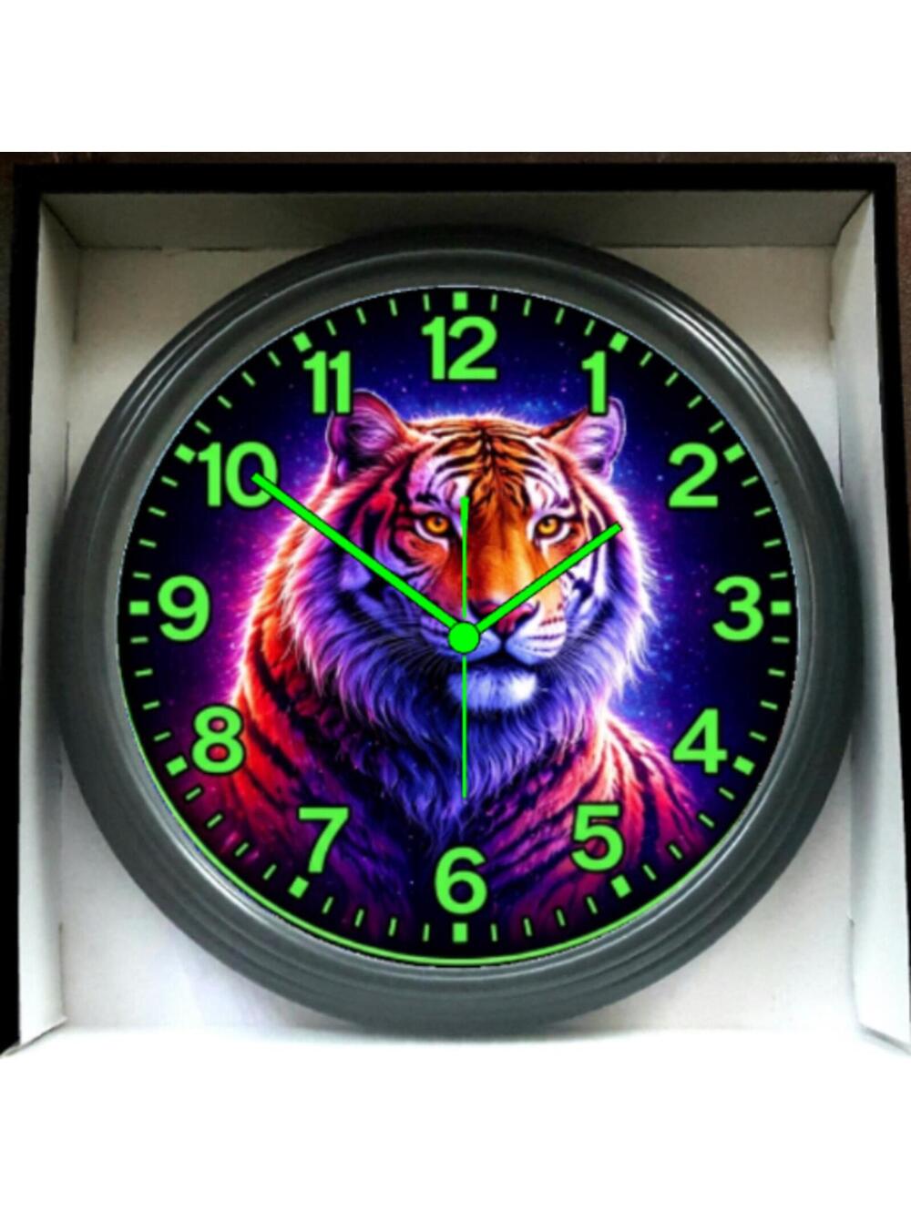 Tiger Glow in the Dark Wall Clock - Cosmic Cyberpunk Black Light Art NEW